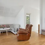 Дом отдыха Cozy In With Wifi