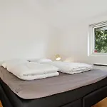 Дом отдыха Cozy In With Wifi Бёркоп